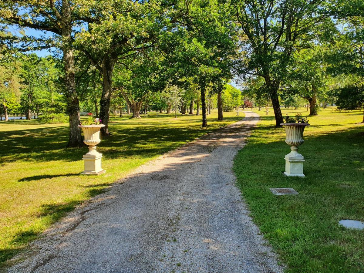 Вилла Domaine Du Rothay Lassay-sur-Croisne Экстерьер фото